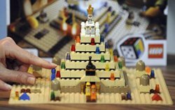 LEGO Bordspel Piramide lego_bordspel_piramide_250px.jpg